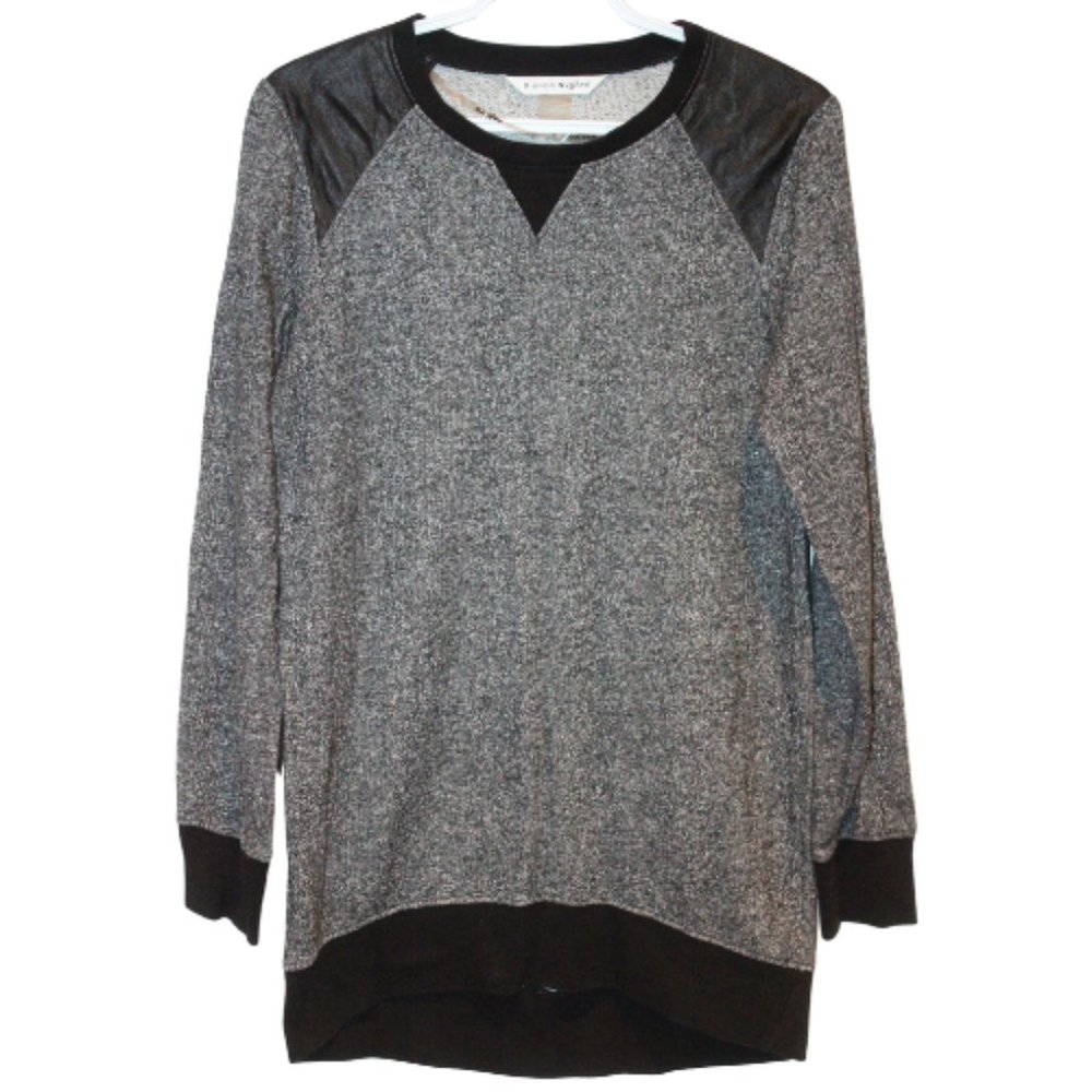 3/$25 🏷 Bianco Nygard Black Sparkly Size Small
